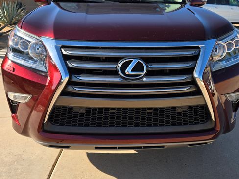 Used 2015 Lexus GX 460 w/ Premium Package image 14