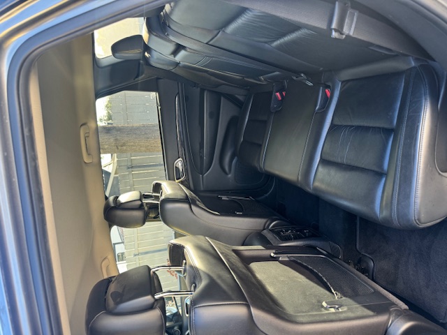 Used 2011 Jeep Grand Cherokee Laredo AWD/4WD image 5