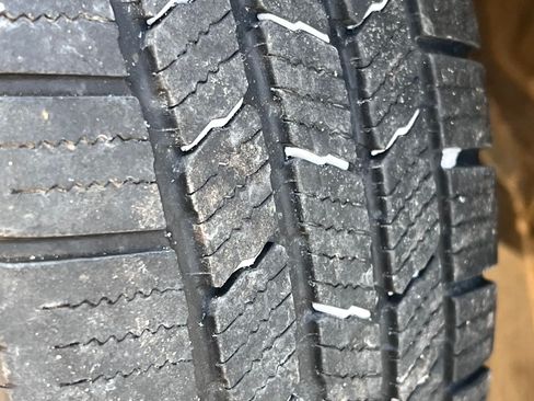 Used 2022 Toyota Highlander XLE image 16