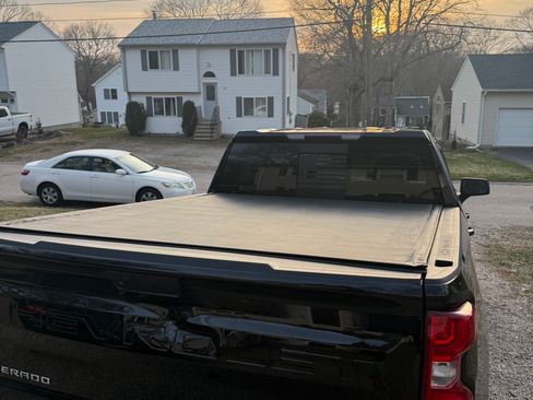 Used 2021 Chevrolet Silverado 1500 LT Trail Boss w/ Convenience Package II image 15