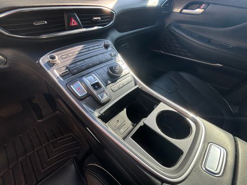 Used 2022 Hyundai Santa Fe Limited image 11