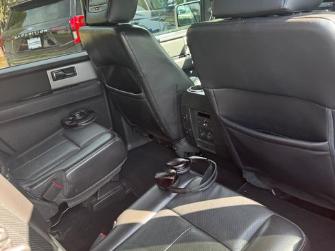 Used 2013 Ford Expedition Limited AWD/4WD image 11