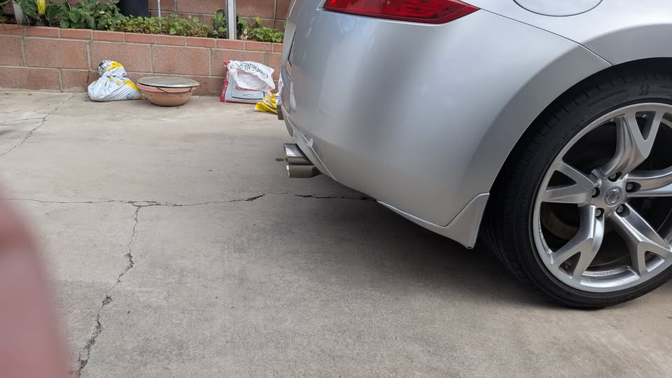 Used 2011 Nissan 370Z Coupe w/ Sport Pkg RWD image 12