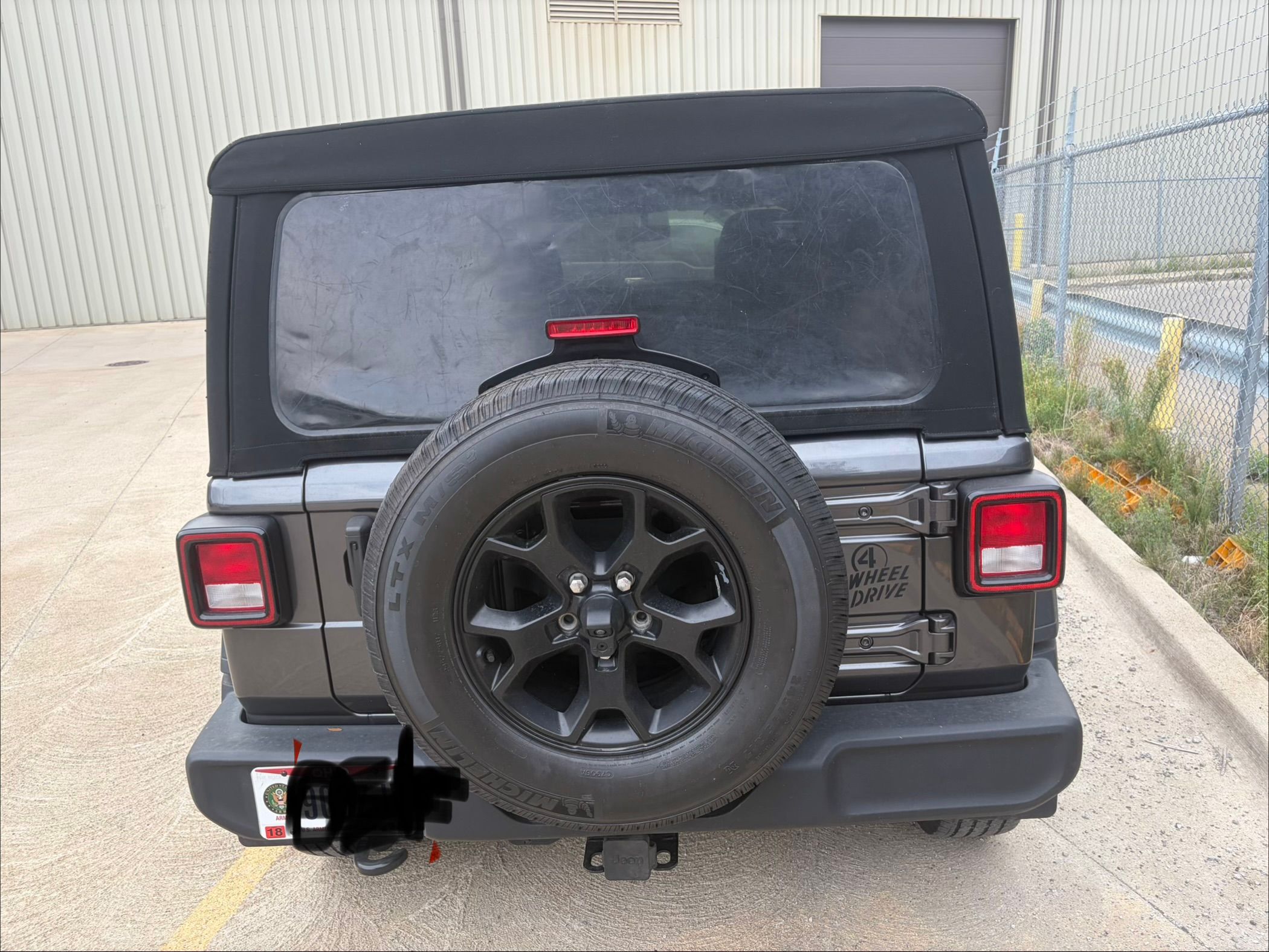 Used 2022 Jeep Wrangler Unlimited Sport AWD/4WD image 8