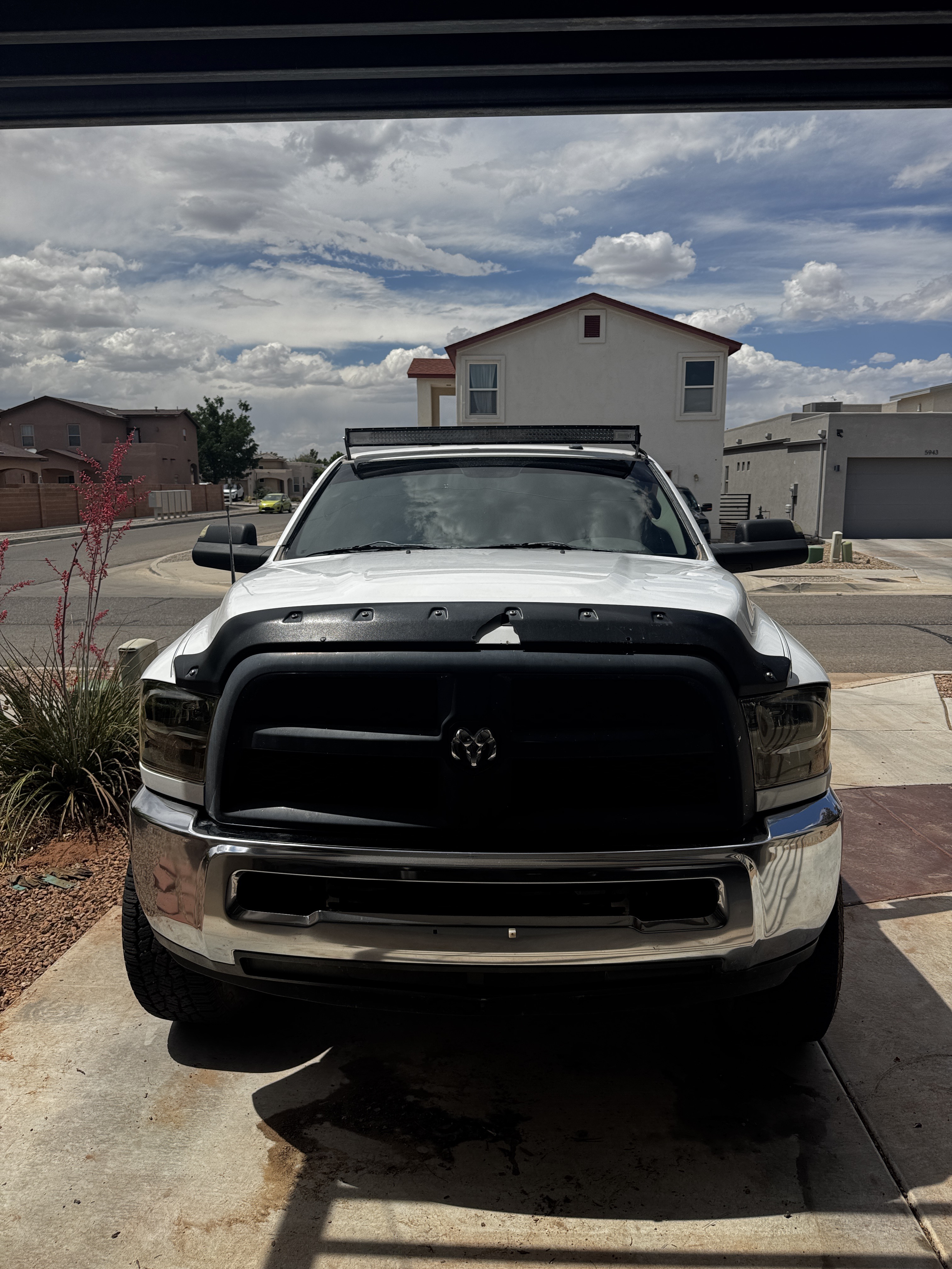 Used 2015 RAM 2500 SLT AWD/4WD image 10