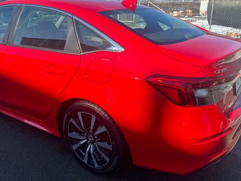 Used 2022 Honda Civic EX image 8