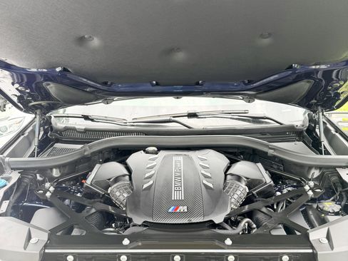Used 2021 BMW X5 M w/ Competition Package AWD/4WD image 10