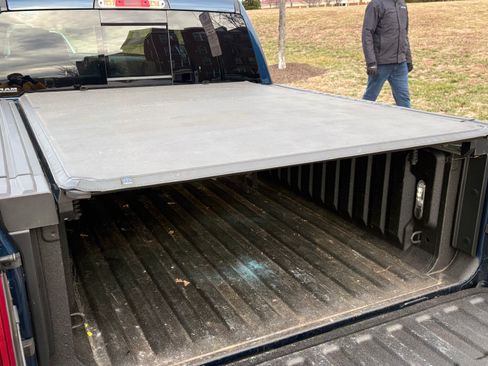 Used 2021 RAM 1500 Big Horn image 15