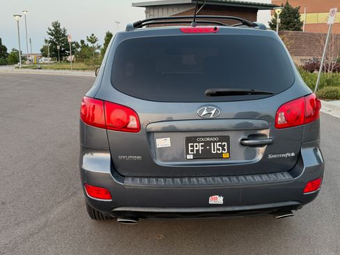Used 2007 Hyundai Santa Fe GLS FWD image 4