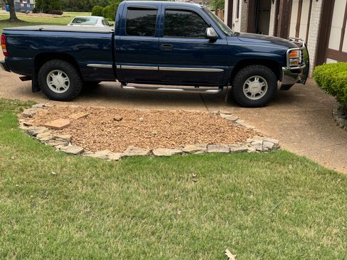 Used 1999 GMC Sierra 1500 4x4 Extended Cab w/ Marketing Option Pkg image 1