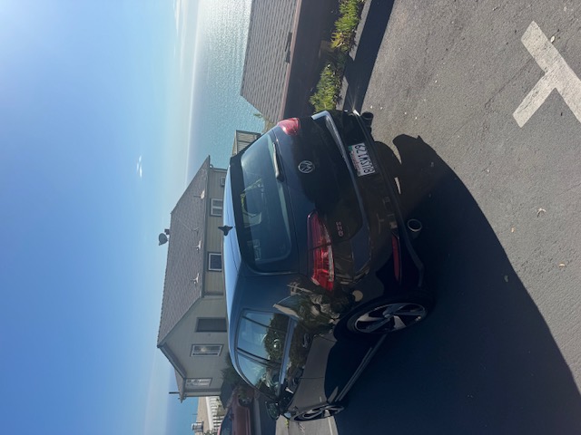 Used 2020 Volkswagen GTI SE FWD image 4