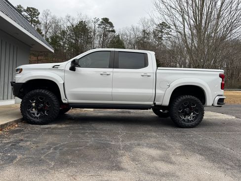 Used 2021 Chevrolet Silverado 1500 RST w/ Convenience Package II image 4