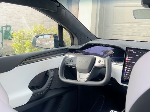 Used 2023 Tesla Model X Plaid AWD/4WD image 6