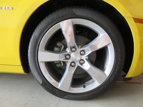 Used 2011 Chevrolet Camaro LT w/ RS Package RWD image 12