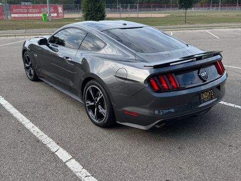 Used 2016 Ford Mustang GT Premium w/ Equipment Group 401A RWD image 6