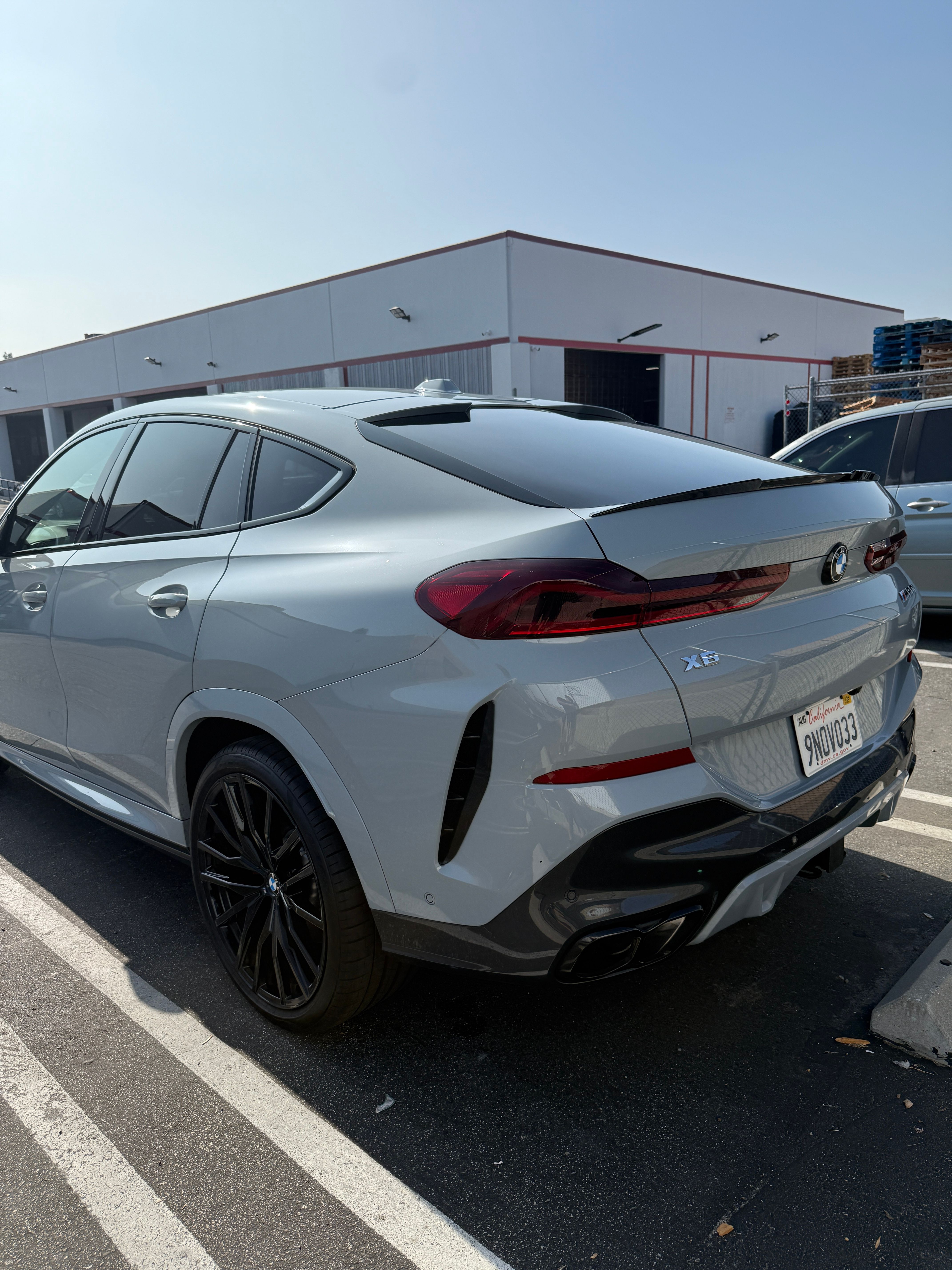 Used 2025 BMW X6 M60i w/ Executive Package AWD/4WD image 8