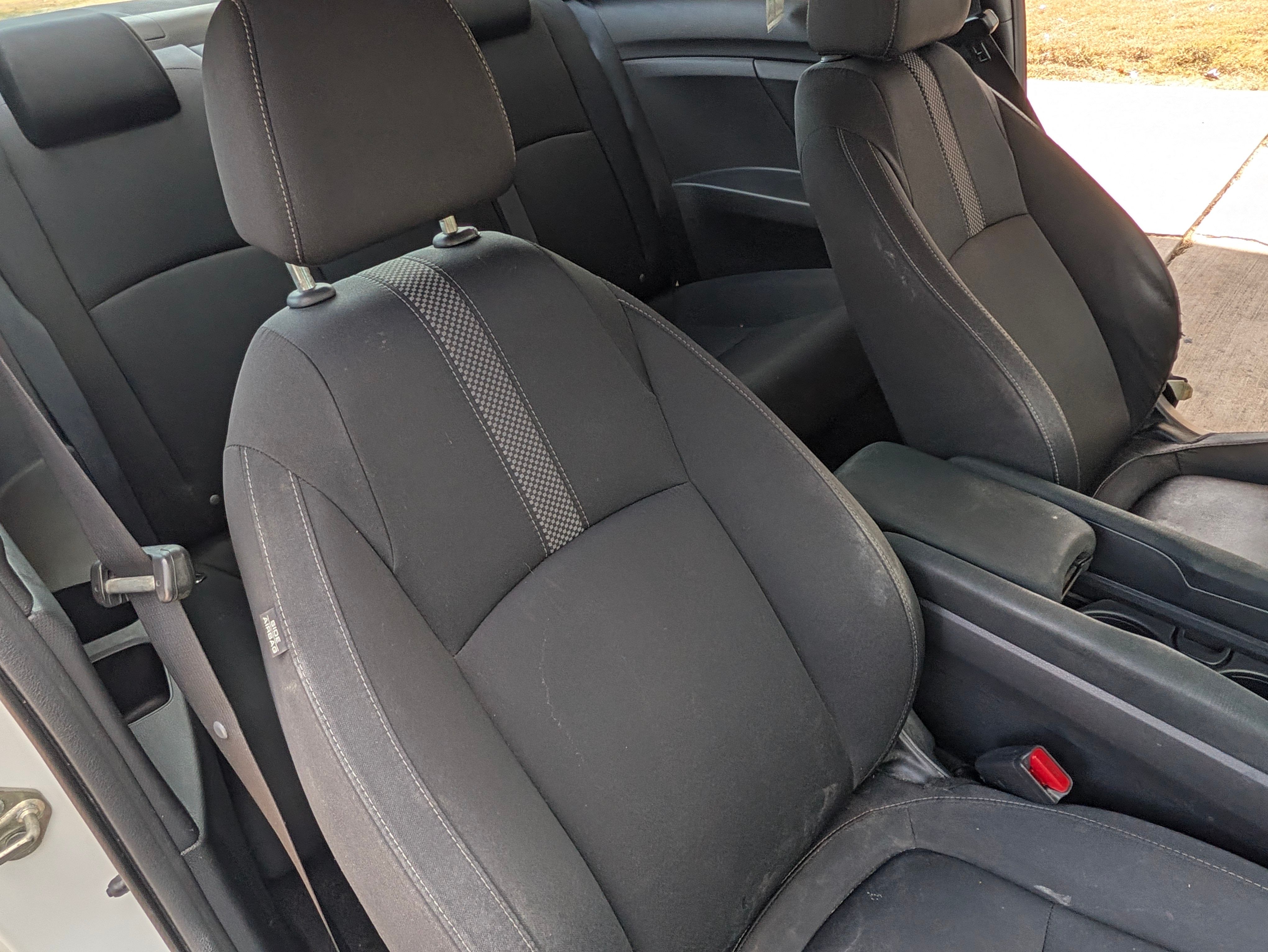 Used 2019 Honda Civic EX image 4