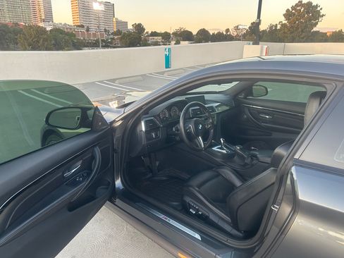 Used 2018 BMW M4 Coupe image 15