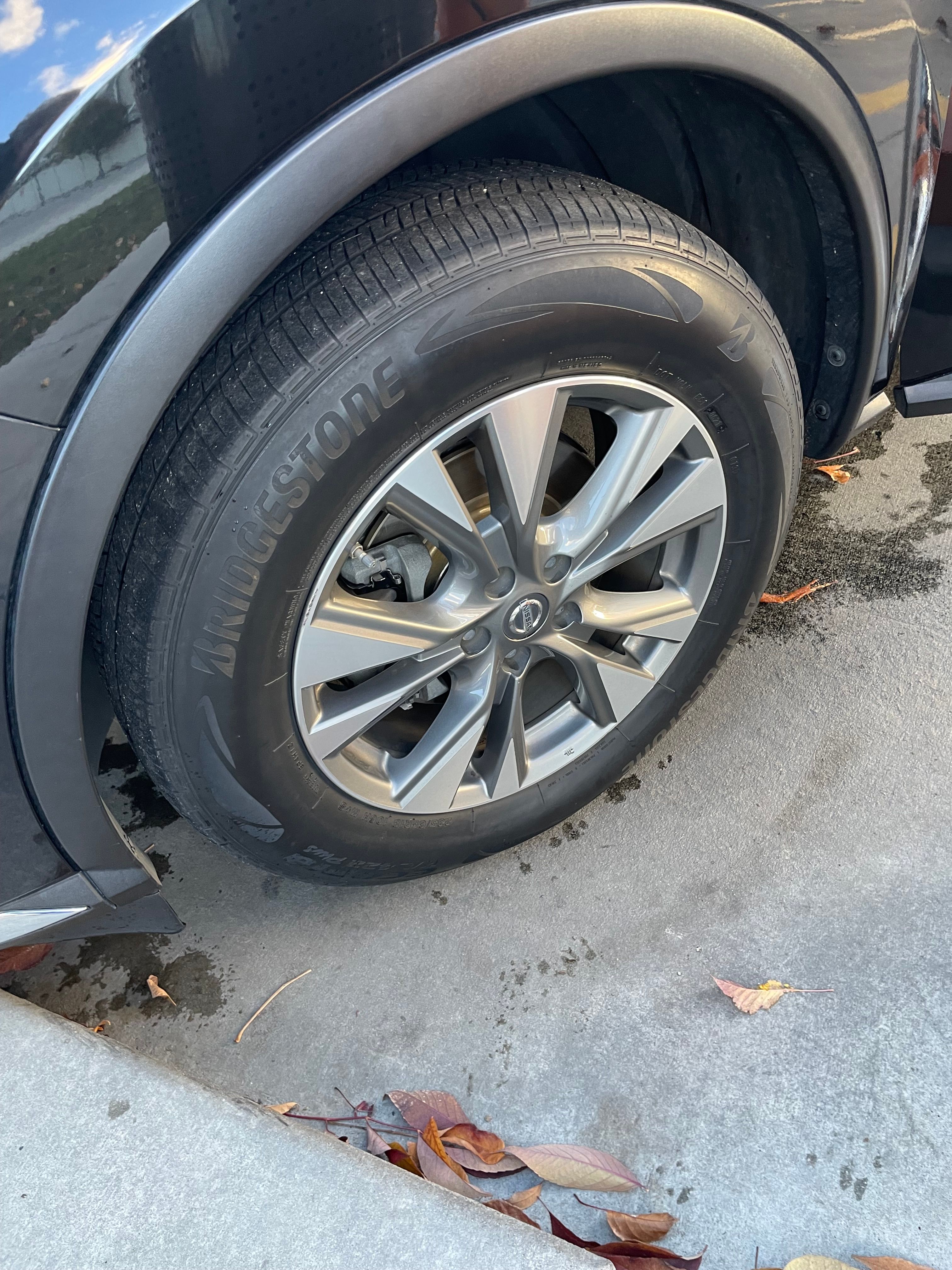 Used 2018 Nissan Murano SV AWD/4WD image 10