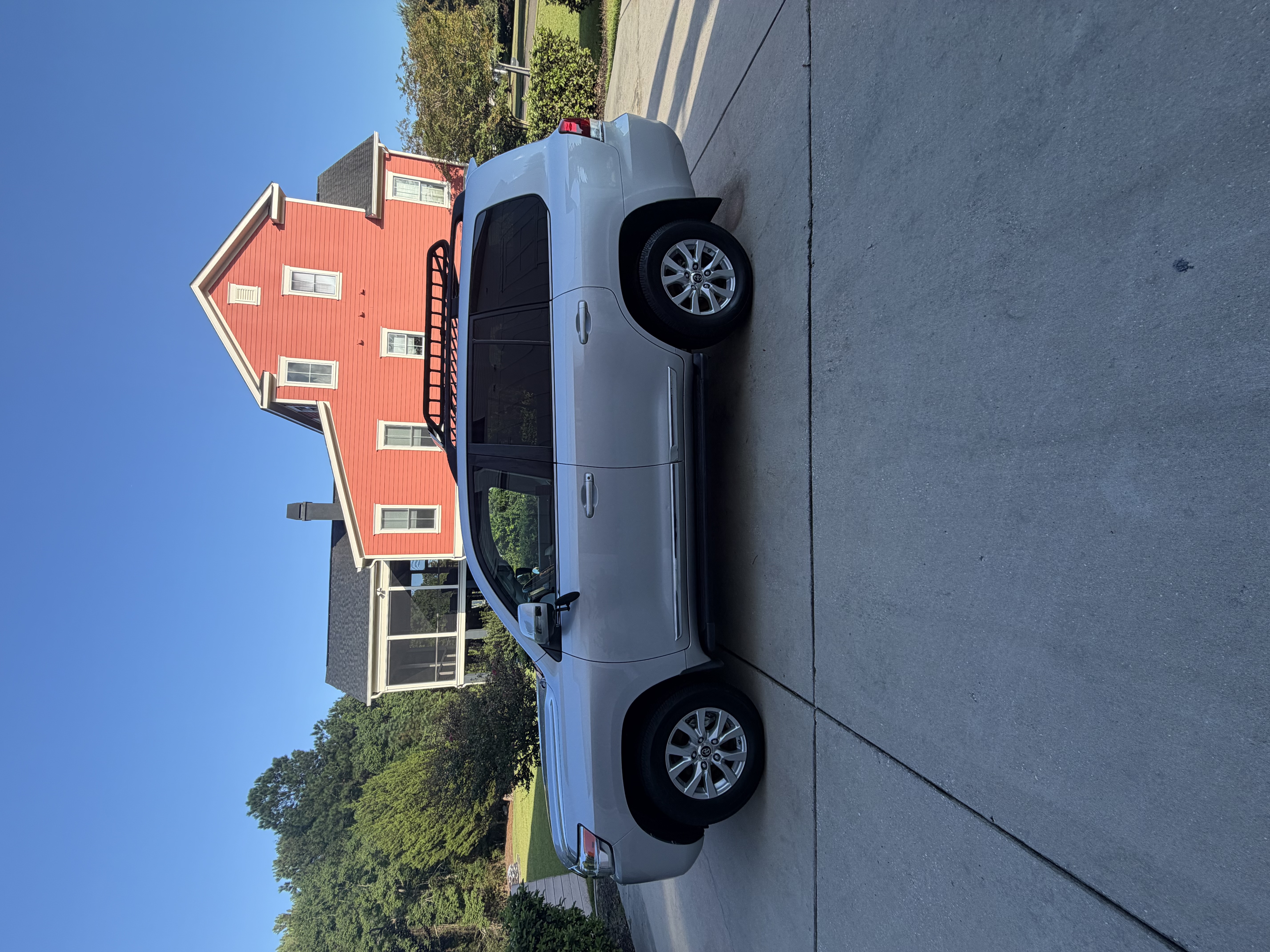 Used 2021 Toyota Land Cruiser AWD/4WD image 4