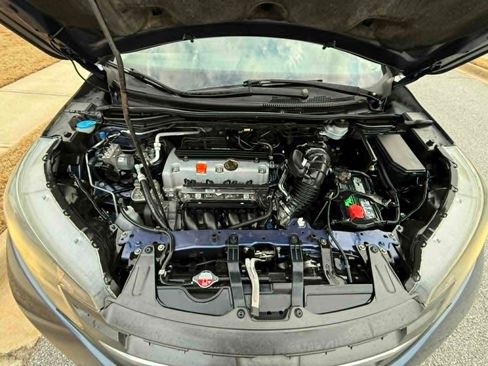 Used 2013 Honda CR-V LX image 18