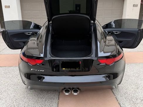Used 2015 Jaguar F-TYPE Coupe RWD image 11