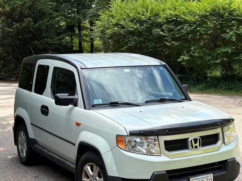 Used 2009 Honda Element EX image 2