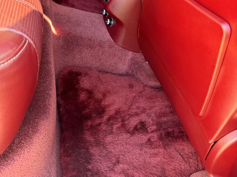 Used 2019 Bentley Bentayga image 14