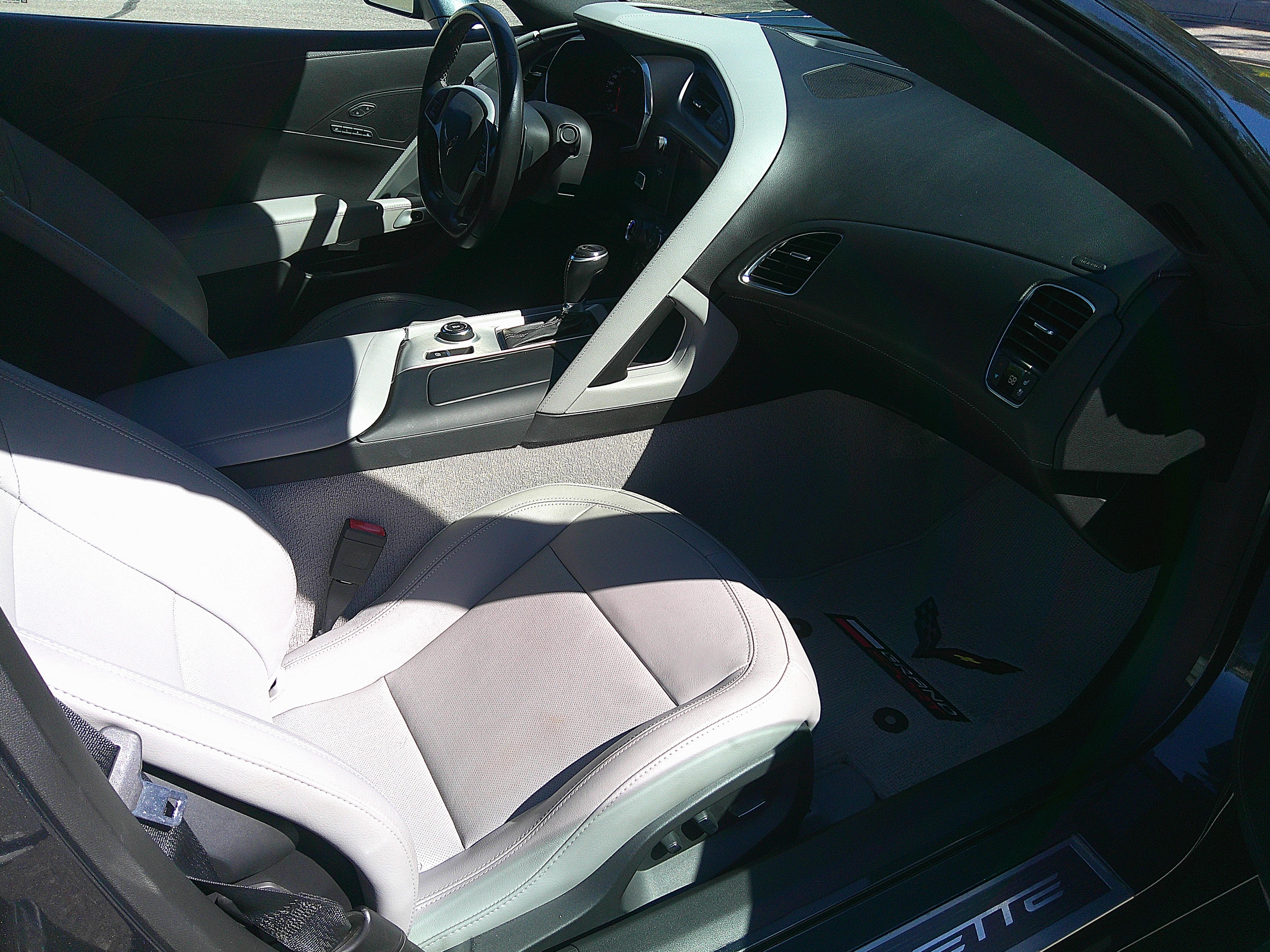 Used 2019 Chevrolet Corvette Grand Sport RWD image 11