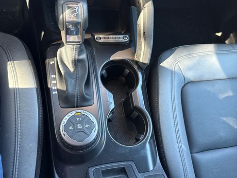 Used 2024 Ford Bronco Big Bend image 23