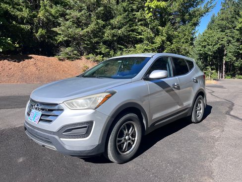 Used 2014 Hyundai Santa Fe Sport AWD/4WD image 1