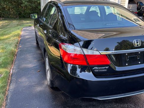 Used 2015 Honda Accord LX image 11