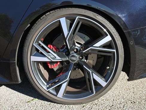 Used 2021 Audi RS 6 image 21