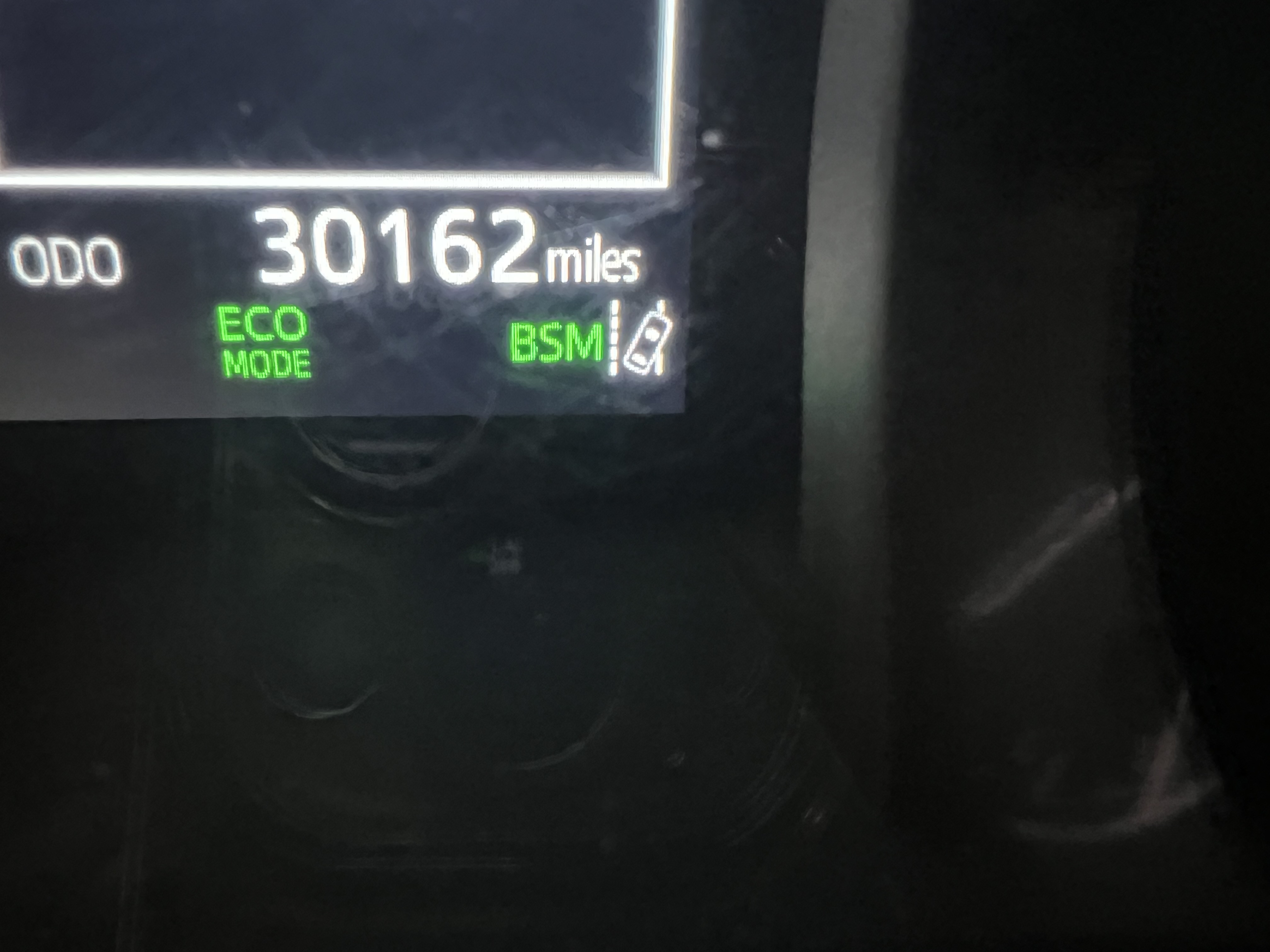 Used 2023 Toyota Camry SE w/ Convenience Package FWD image 16