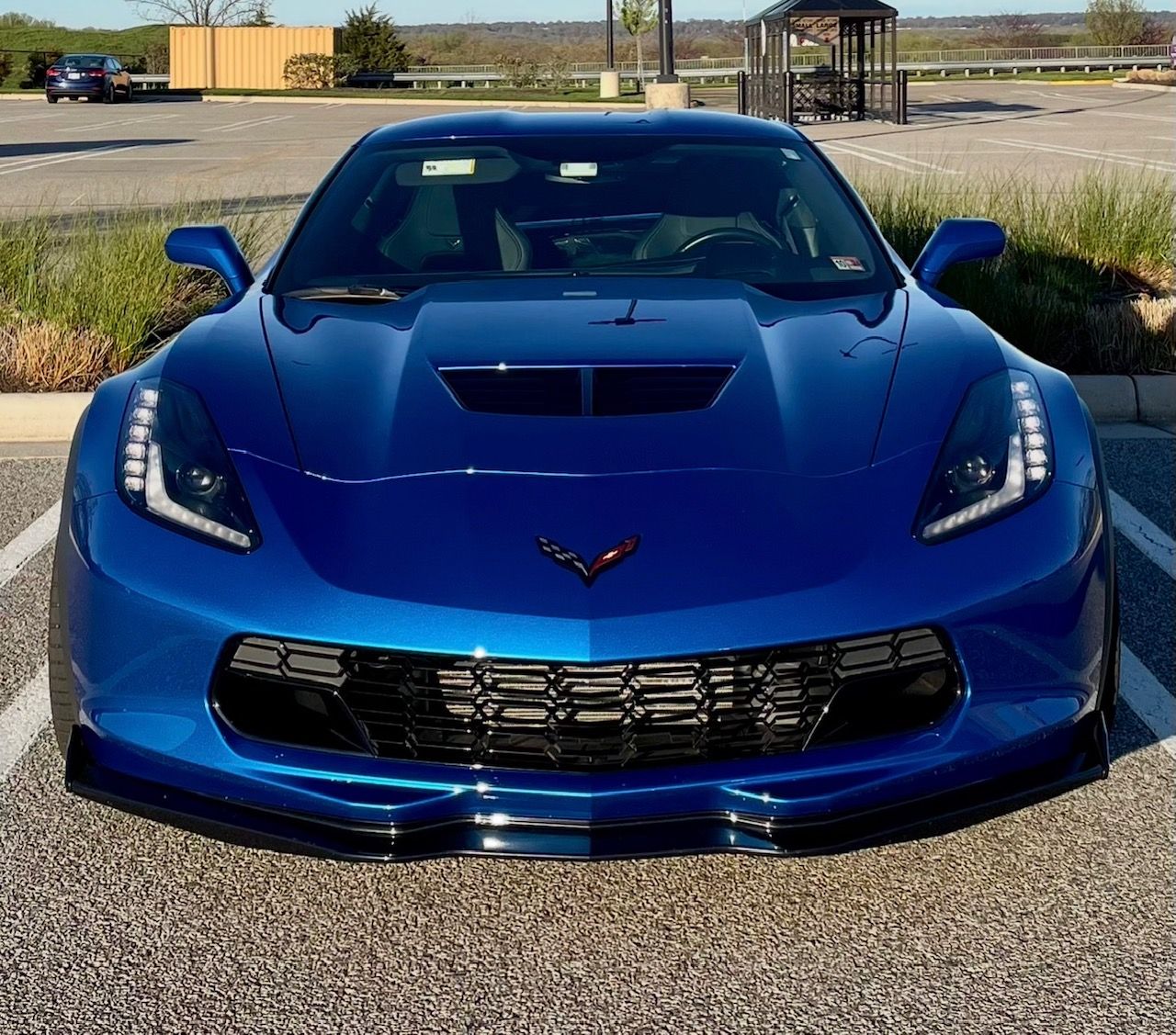 Used 2015 Chevrolet Corvette Z06 w/ 2LZ Preferred Equipment Group RWD image 1