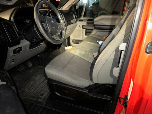 Used 2019 Ford F150 Lariat image 17