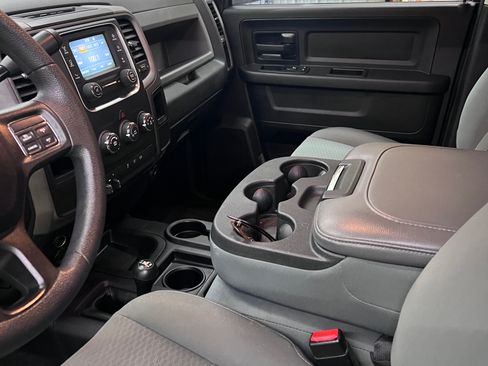 Used 2018 RAM 3500 Tradesman w/ Chrome Appearance Group image 6