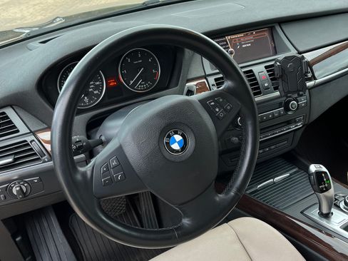 Used 2012 BMW X5 xDrive35d image 24