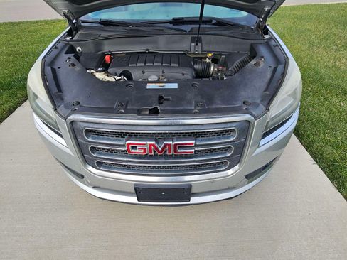 Used 2016 GMC Acadia SLT image 10