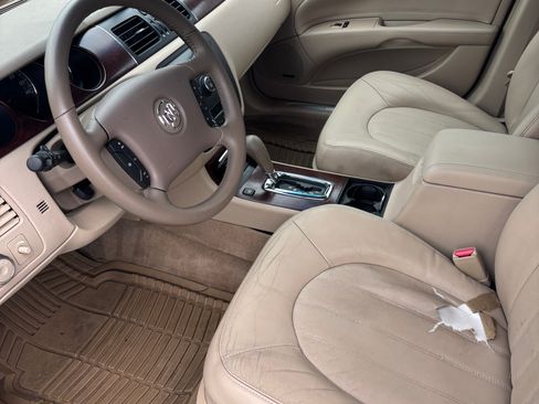 Used 2006 Buick Lucerne CXL w/ Luxury Package FWD image 4