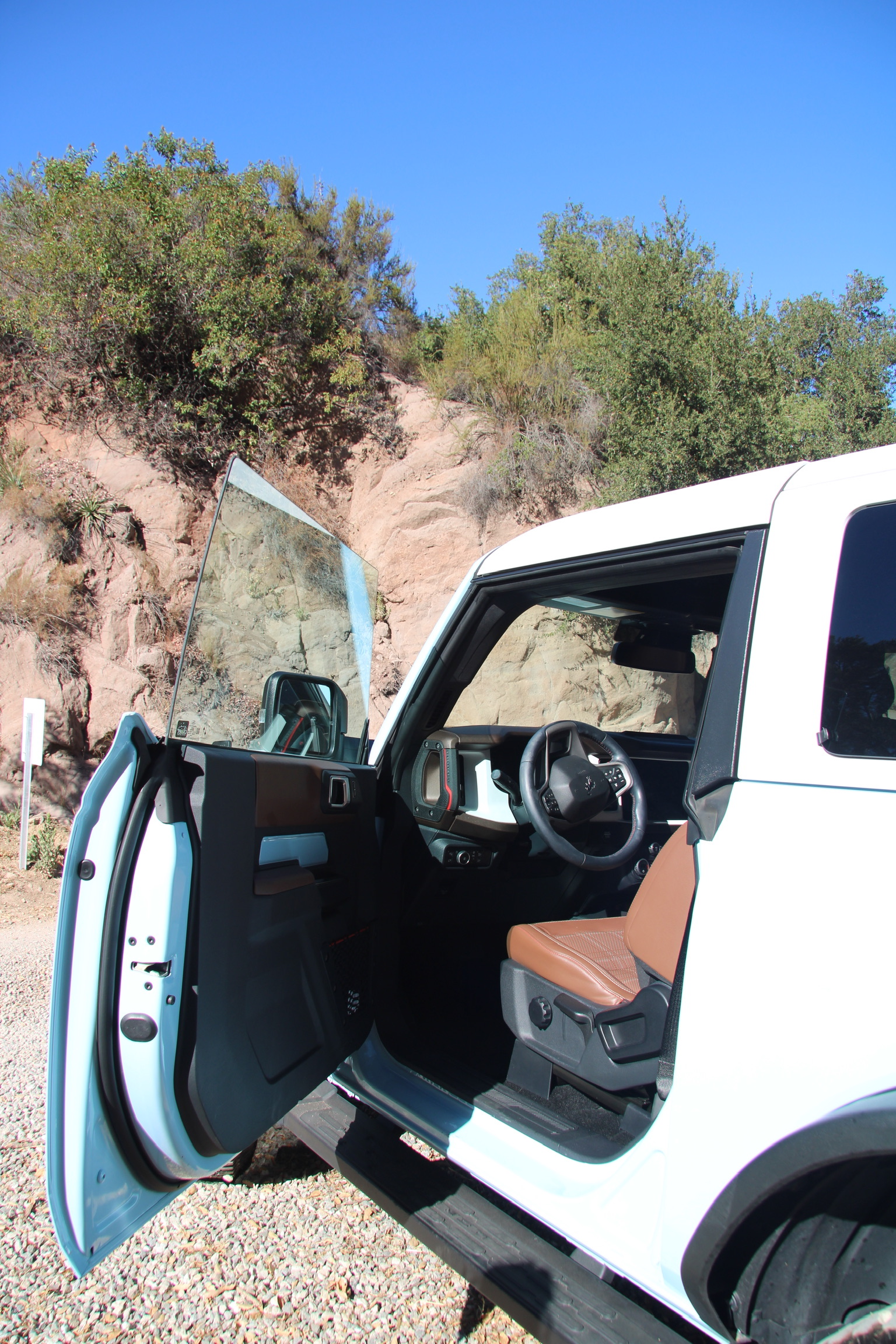 Used 2024 Ford Bronco Heritage Edition AWD/4WD image 10