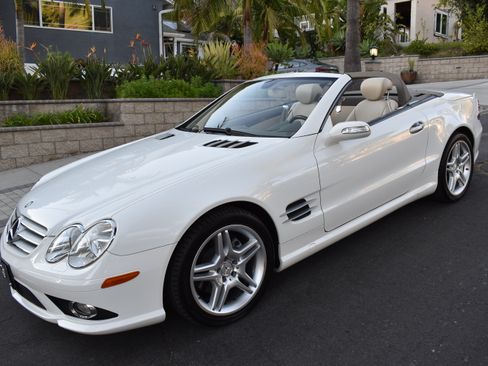 Used 2008 Mercedes-Benz SL 550 image 9