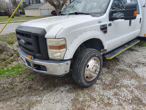 Used 2008 Ford F550 2WD Crew Cab Super Duty image 21
