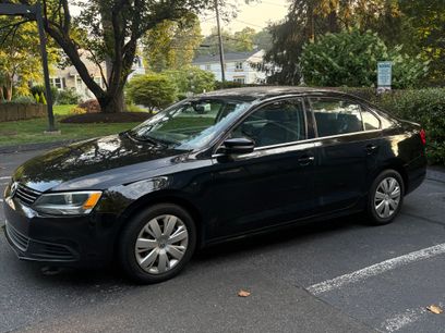 Used 2013 Volkswagen Jetta SE