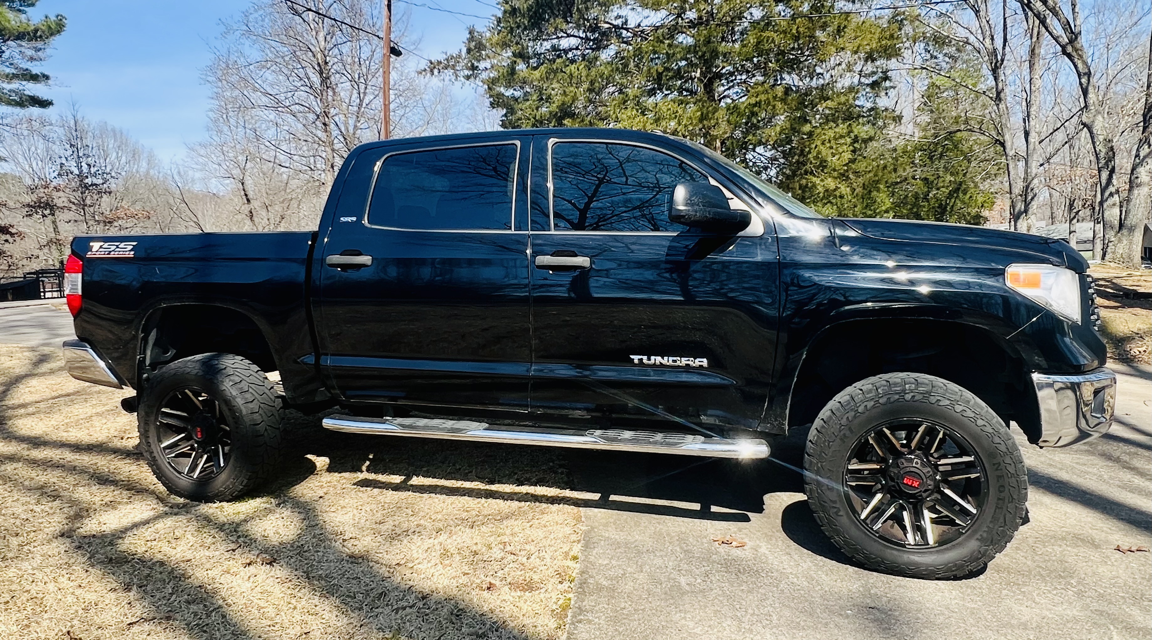 Used 2016 Toyota Tundra SR5 w/ SR5 Upgrade Package RWD image 11