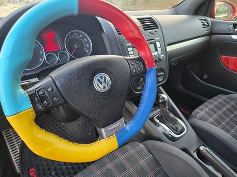 Used 2007 Volkswagen GTI 2.0T Hatchback Sedan 4D image 9