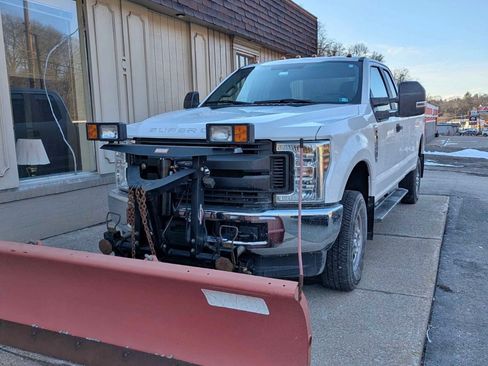 Used 2019 Ford F250 XL w/ XL Value Package image 1