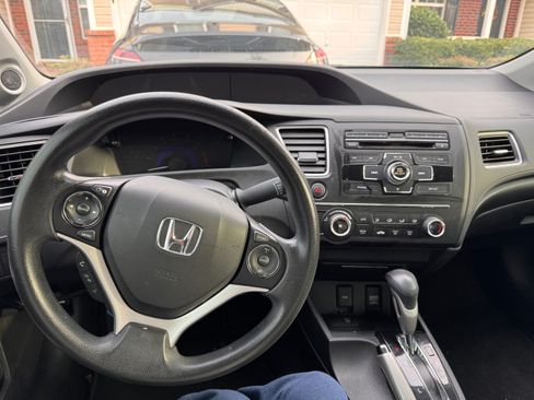 Used 2015 Honda Civic LX image 6