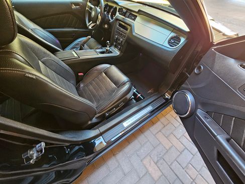 Used 2012 Ford Mustang GT Premium w/ Brembo Brake Pkg image 22