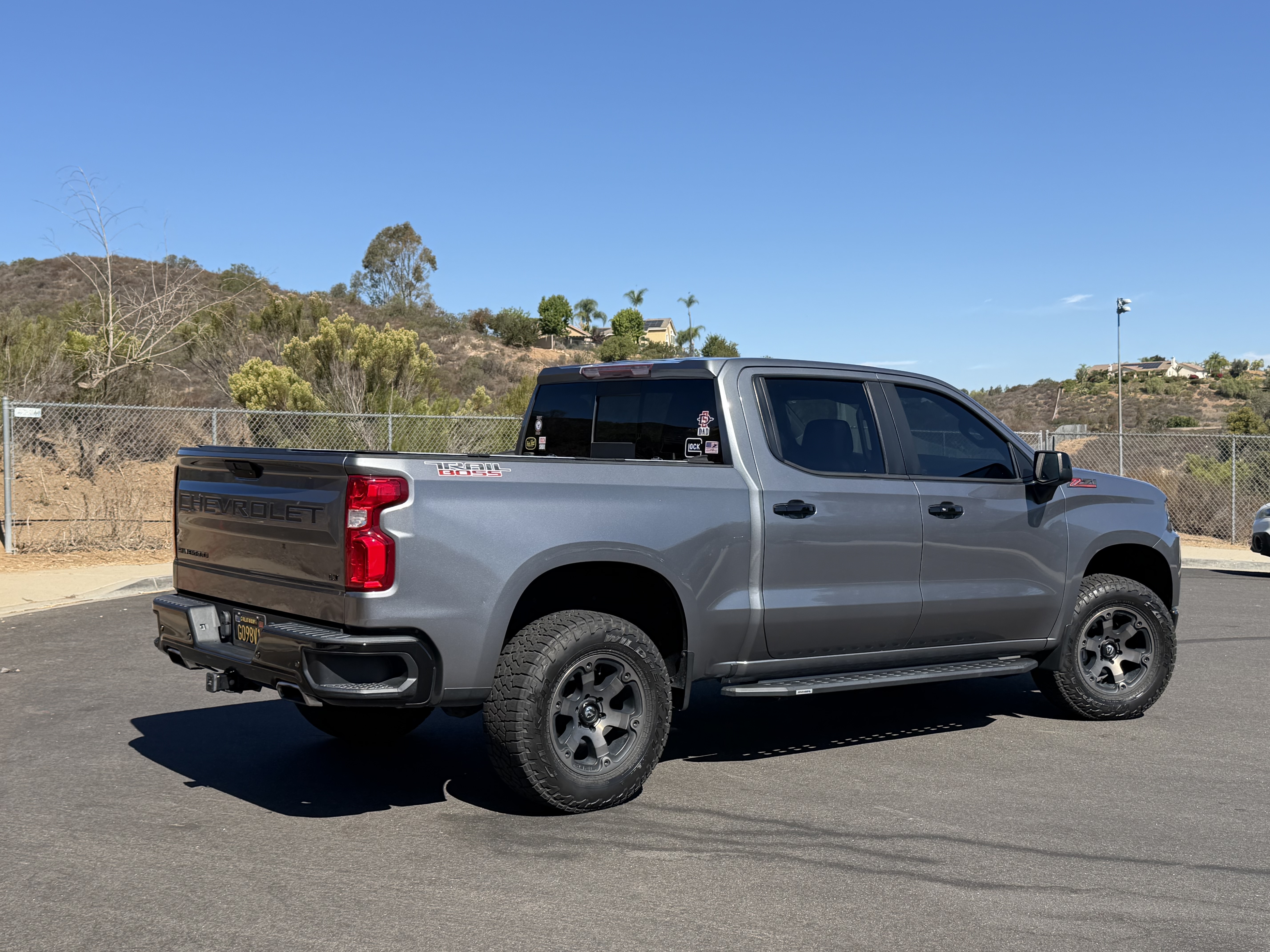 Used 2021 Chevrolet Silverado 1500 LT Trail Boss w/ Convenience Package II AWD/4WD image 6